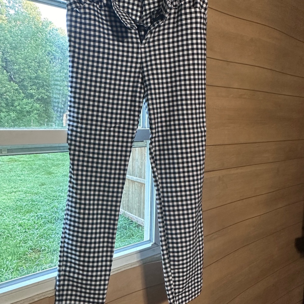 Women’s dress pants